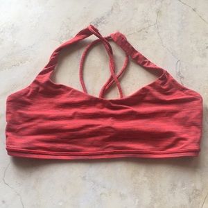 Lululemon athletica free to be bra size 8